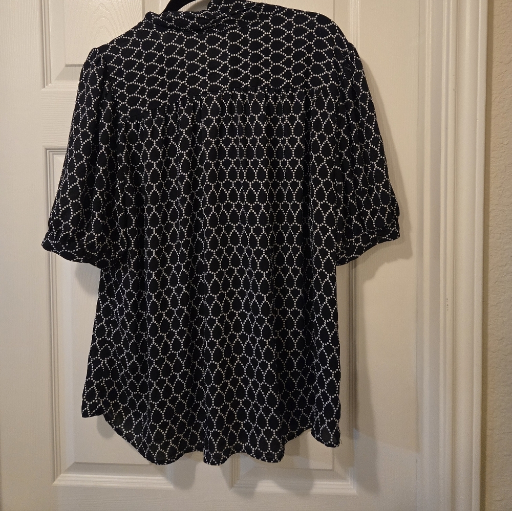 Adrianna Papell Black and White Blouse - Picture 7 of 7